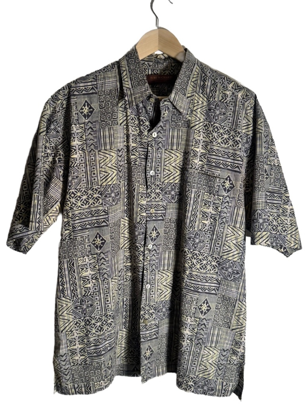 Tori Richard Hawaiian Cotton Short Sleeve Button Up USA Men's Size Large - Picture 3 of 5